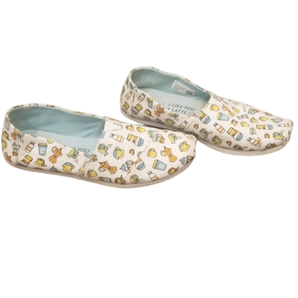 TOMS - Picture 2 of 8